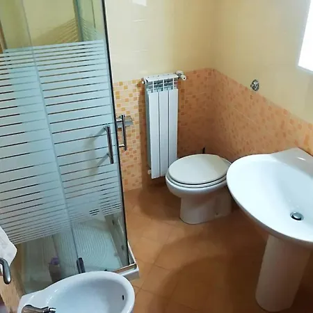 Casa Vacanze Iris Feriehus *
